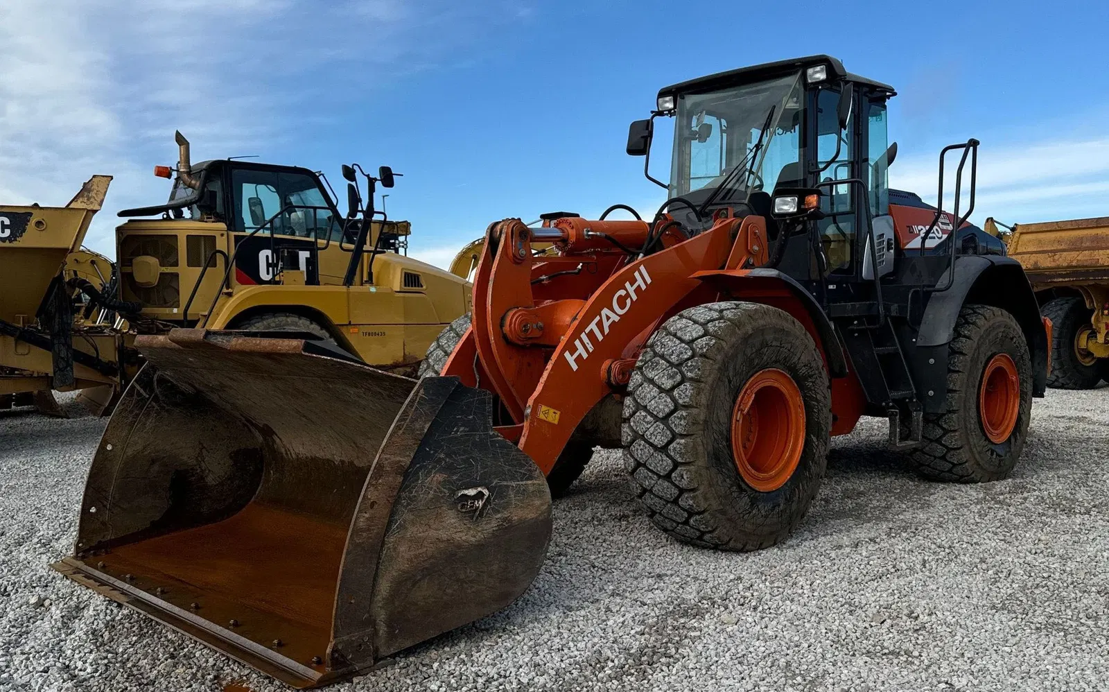 2021 Hitachi ZW220-6