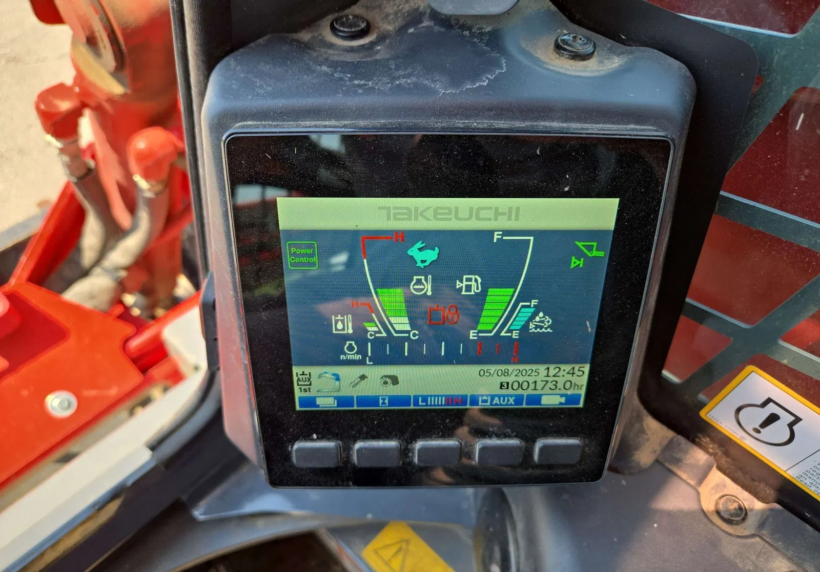 2023 Takeuchi TL12R-2