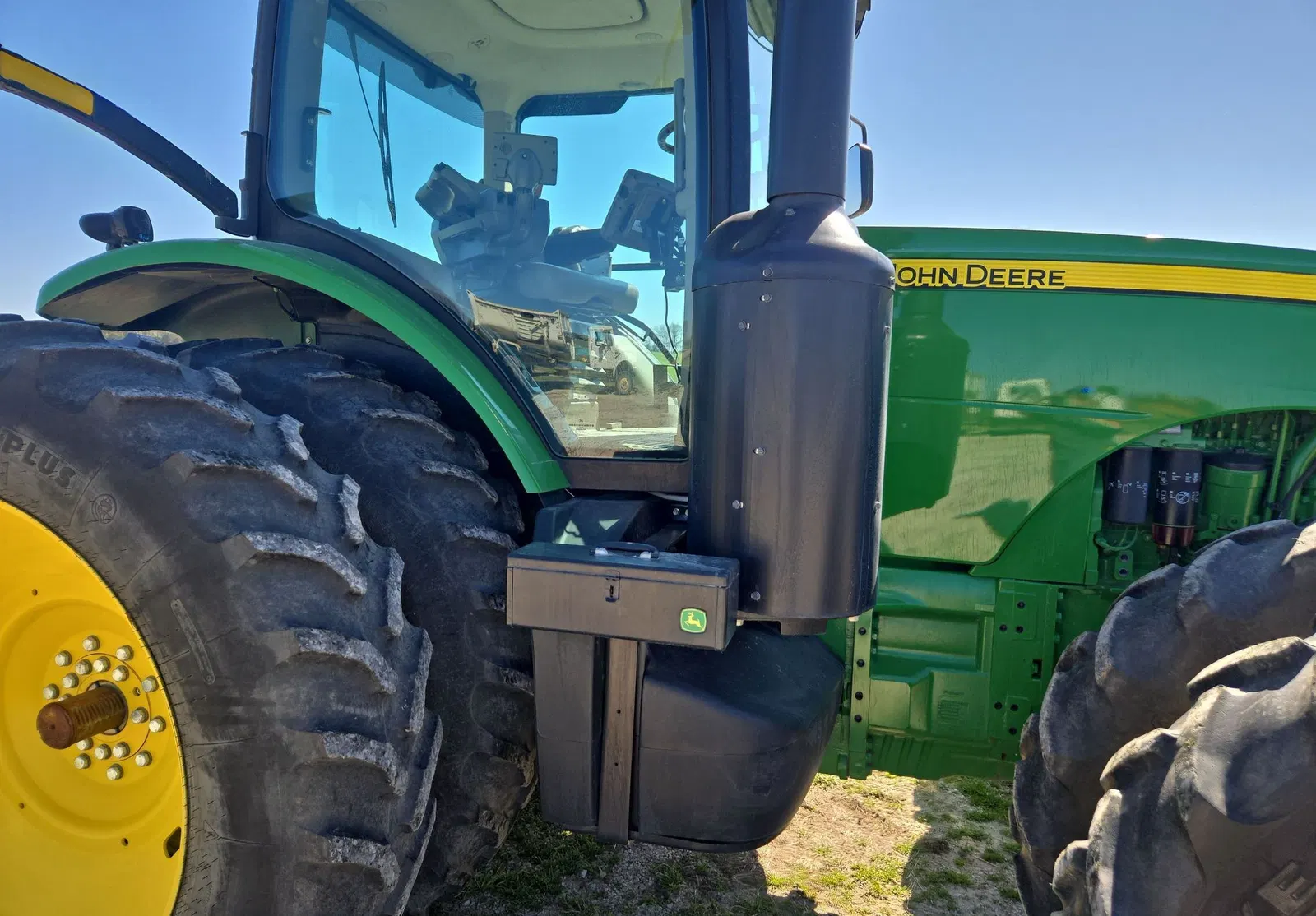 2012 John Deere 8285R