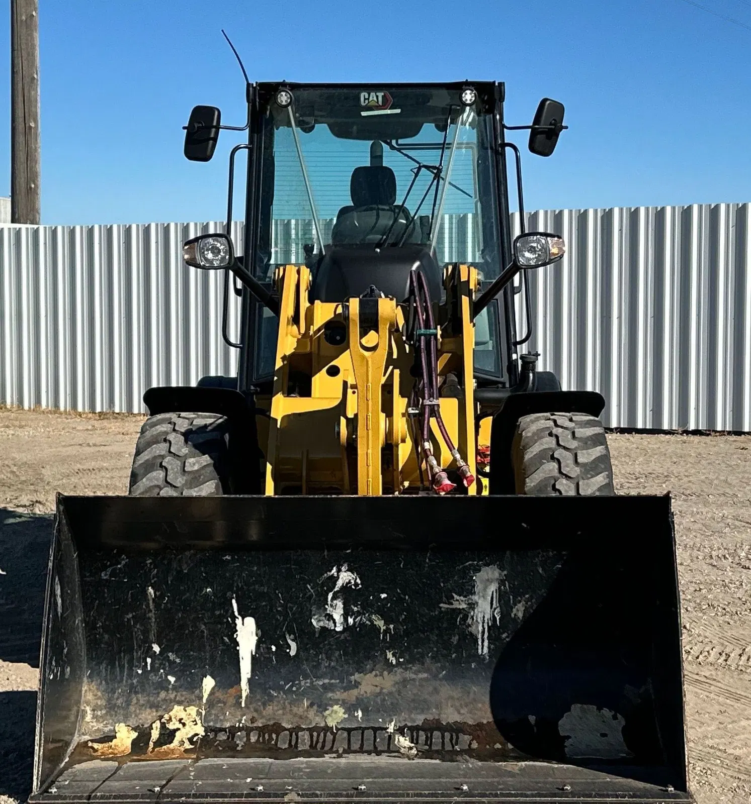 2022 Caterpillar 908M