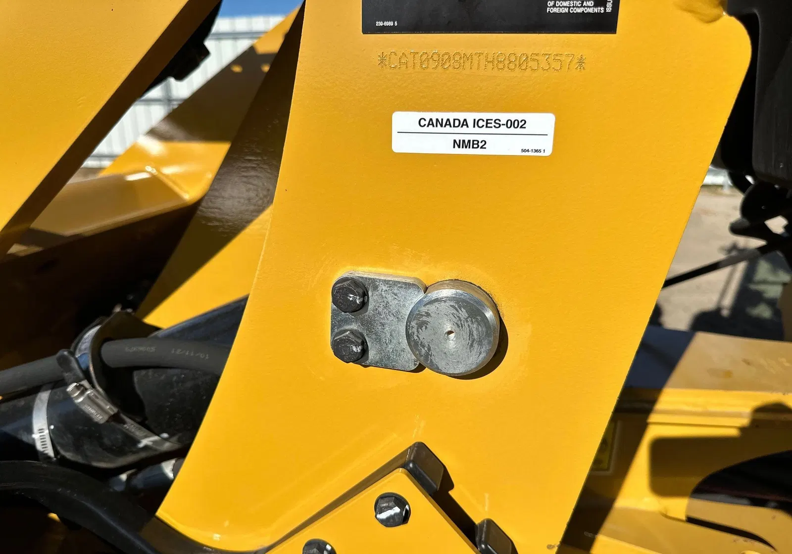 2022 Caterpillar 908M