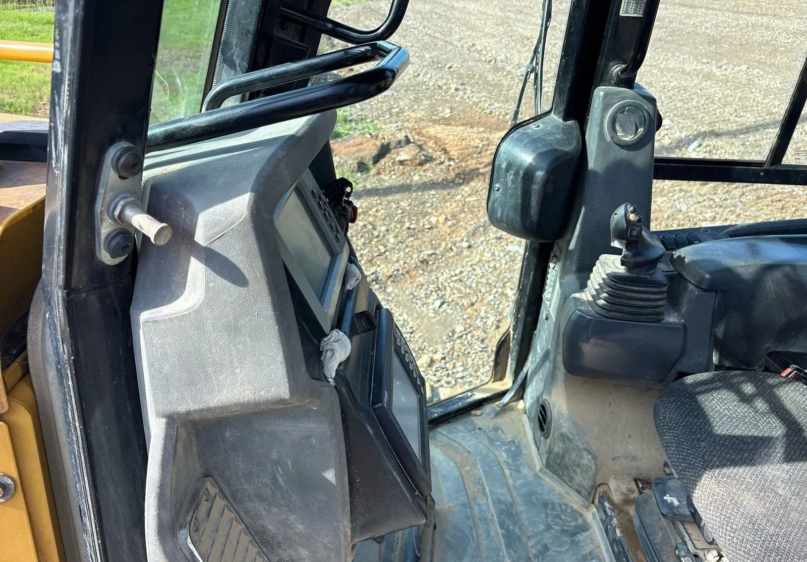 2023 Caterpillar D5K2