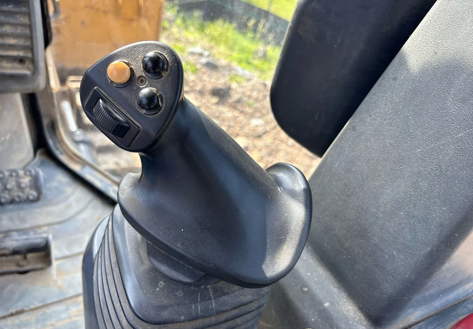 2023 Caterpillar D5K2