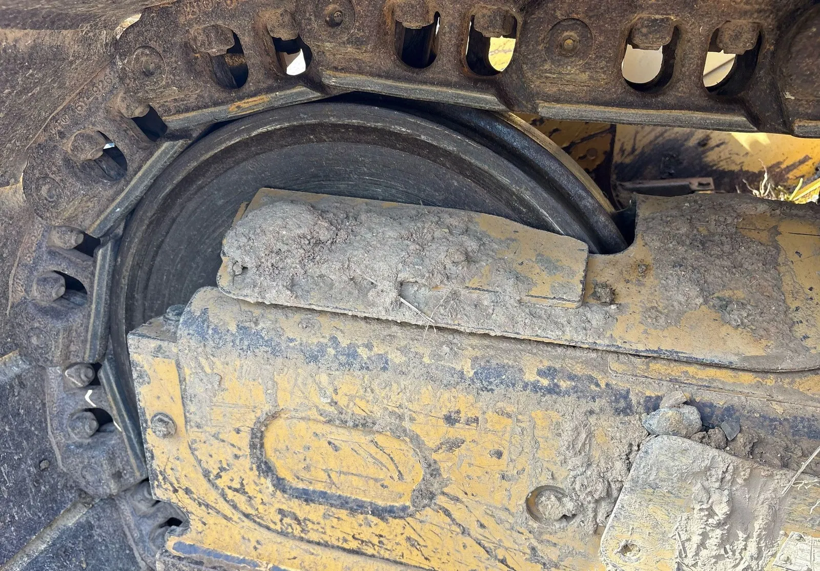 2023 Caterpillar D5K2