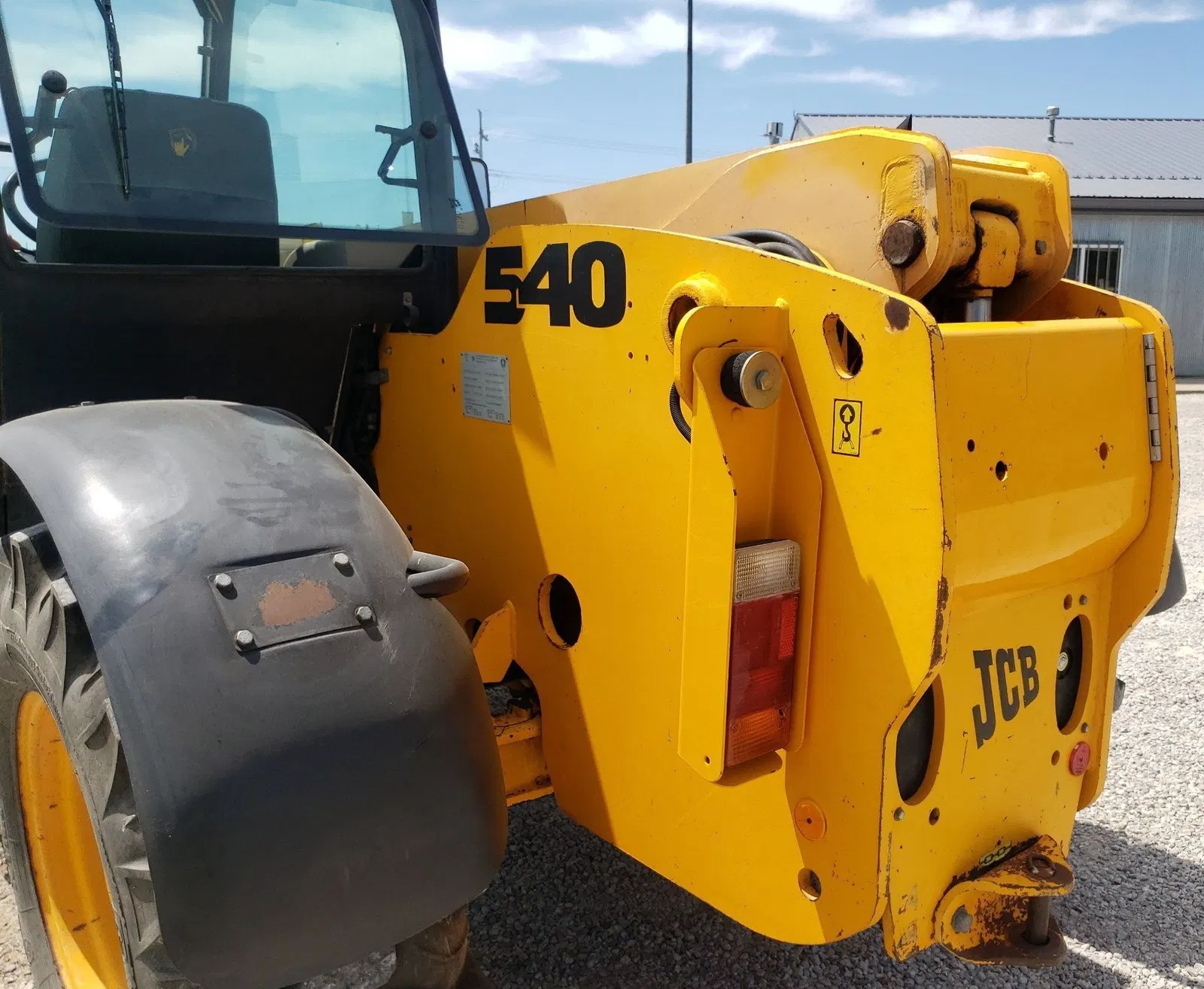 2001 JCB 540