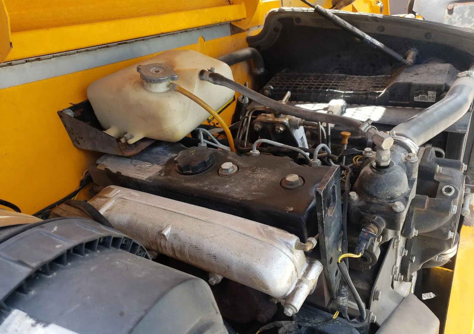 2001 JCB 540