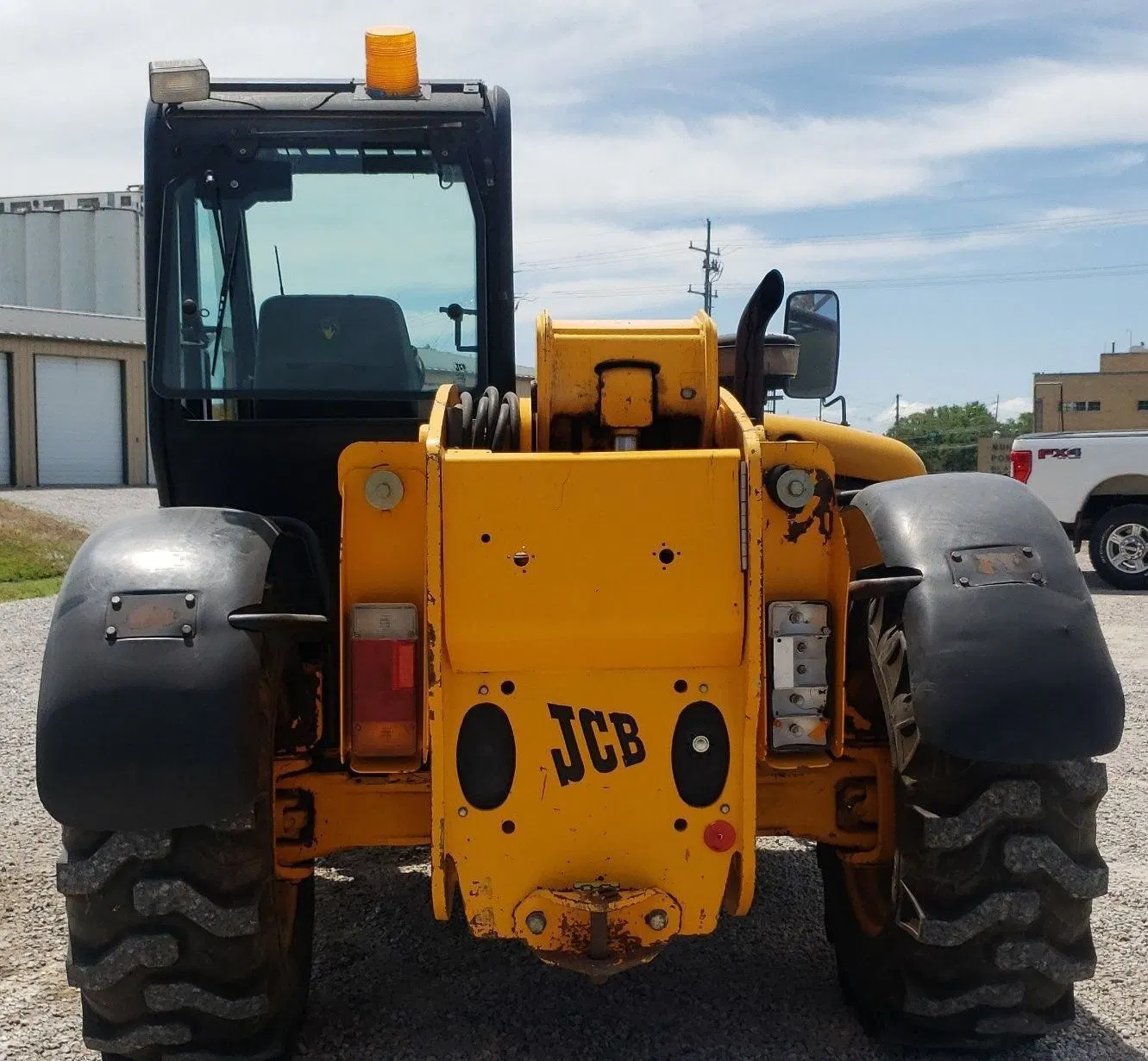 2001 JCB 540