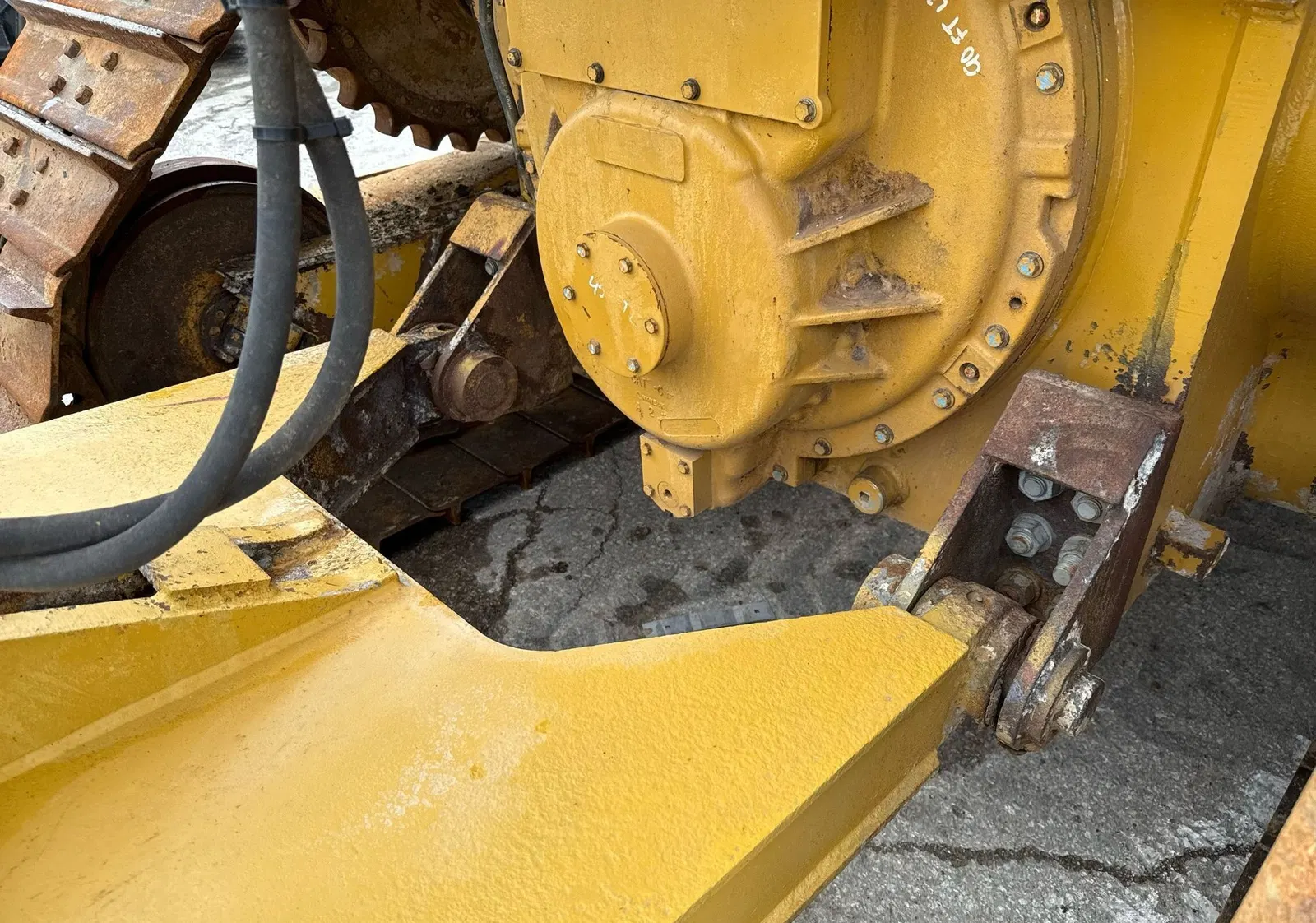 2017 Caterpillar D6T