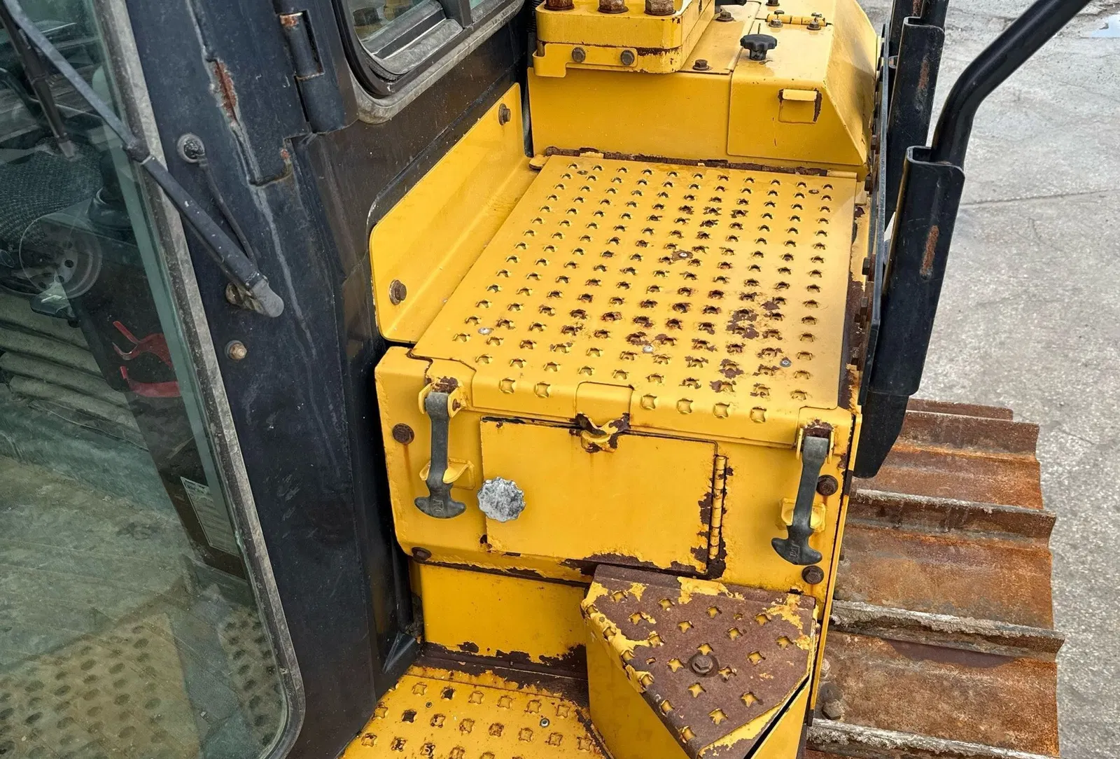 2017 Caterpillar D6T