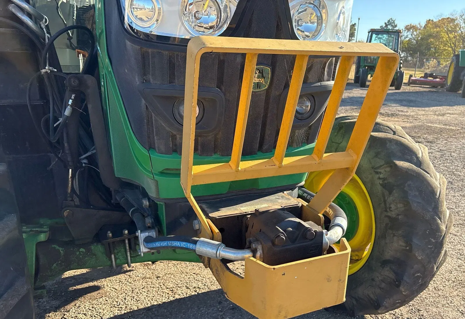 2017 John Deere 6110M