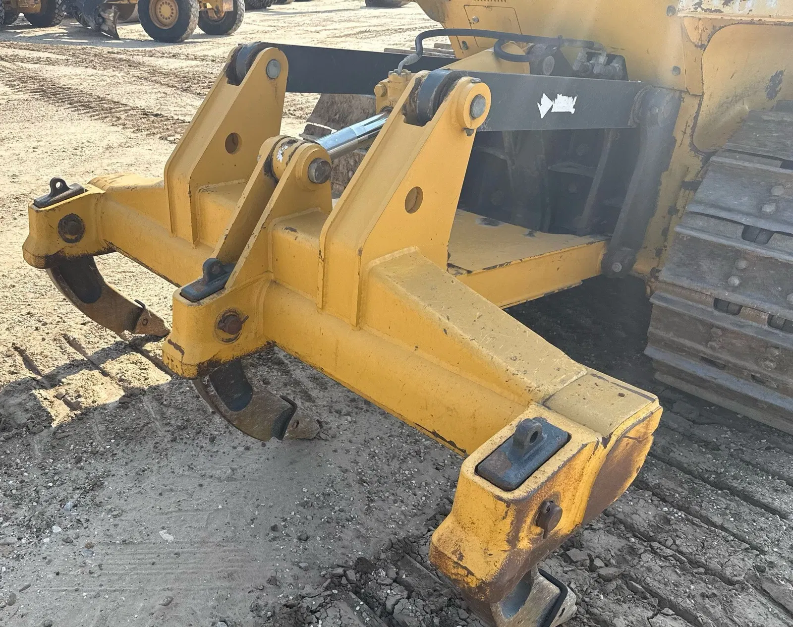 2019 Komatsu D65EX-18