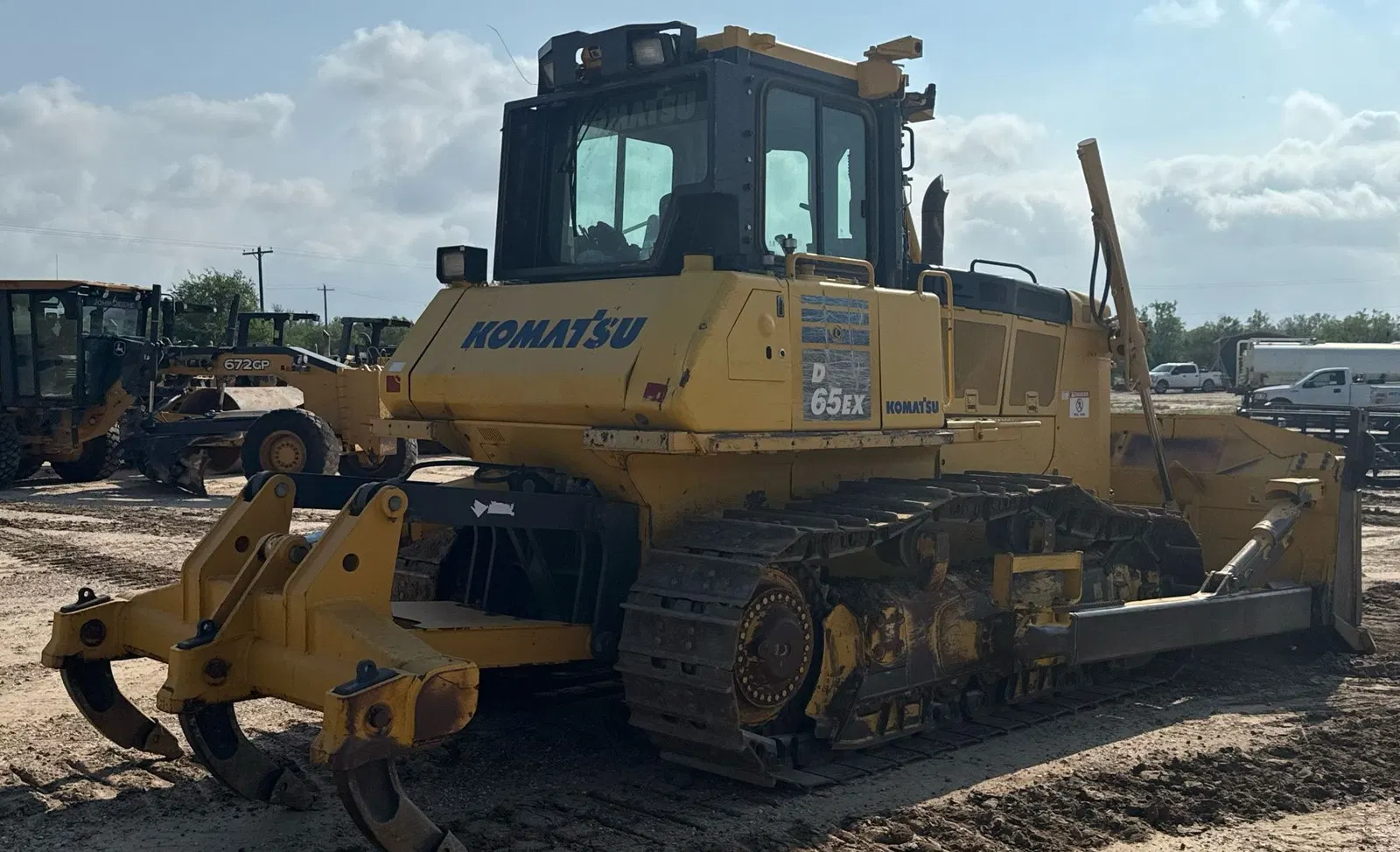 2019 Komatsu D65EX-18