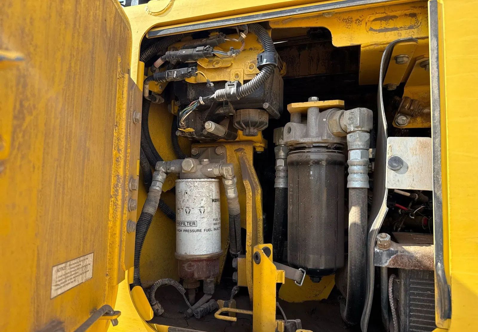 2019 Komatsu D65EX-18