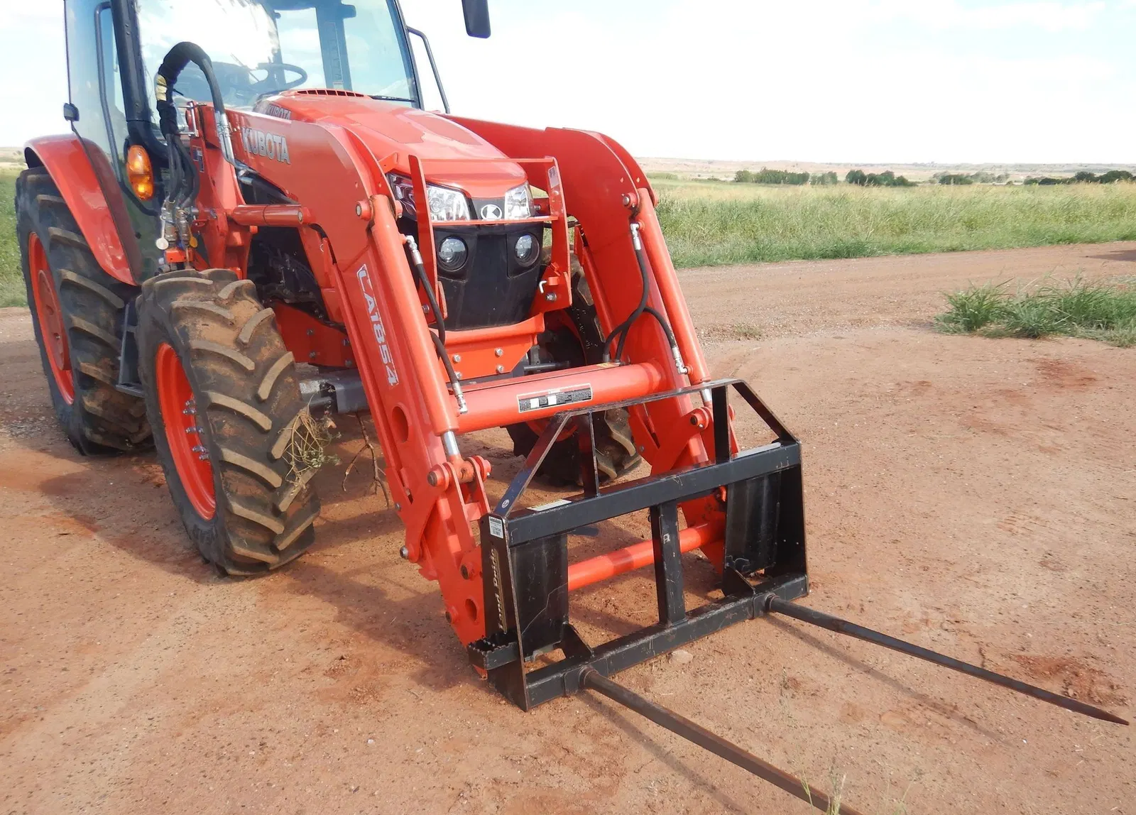 Kubota M5-111