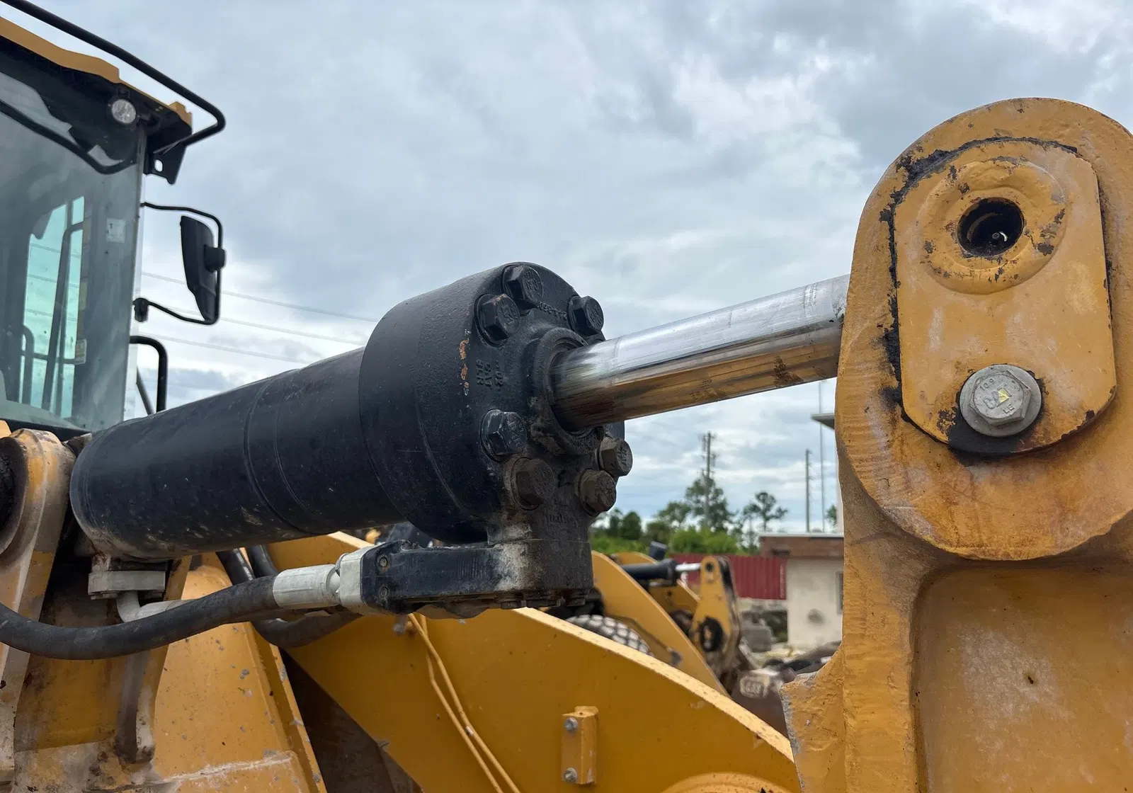 2019 Caterpillar 966M