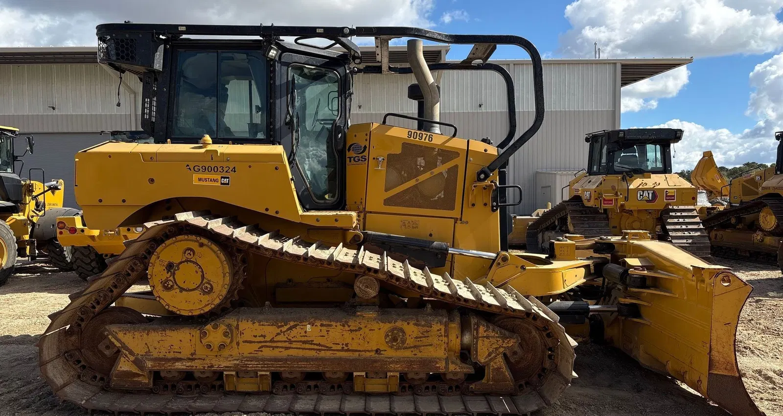 2020 Caterpillar D6