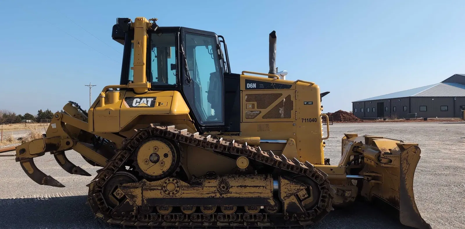 2011 Caterpillar D6N