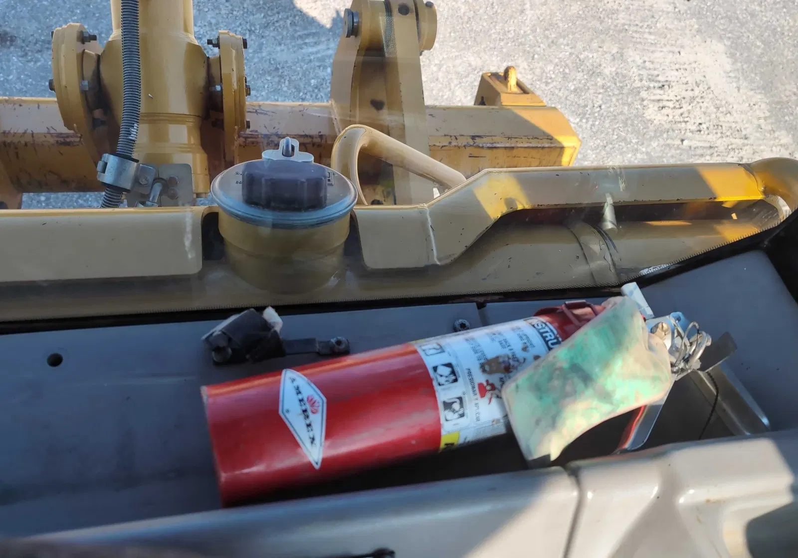 2011 Caterpillar D6N