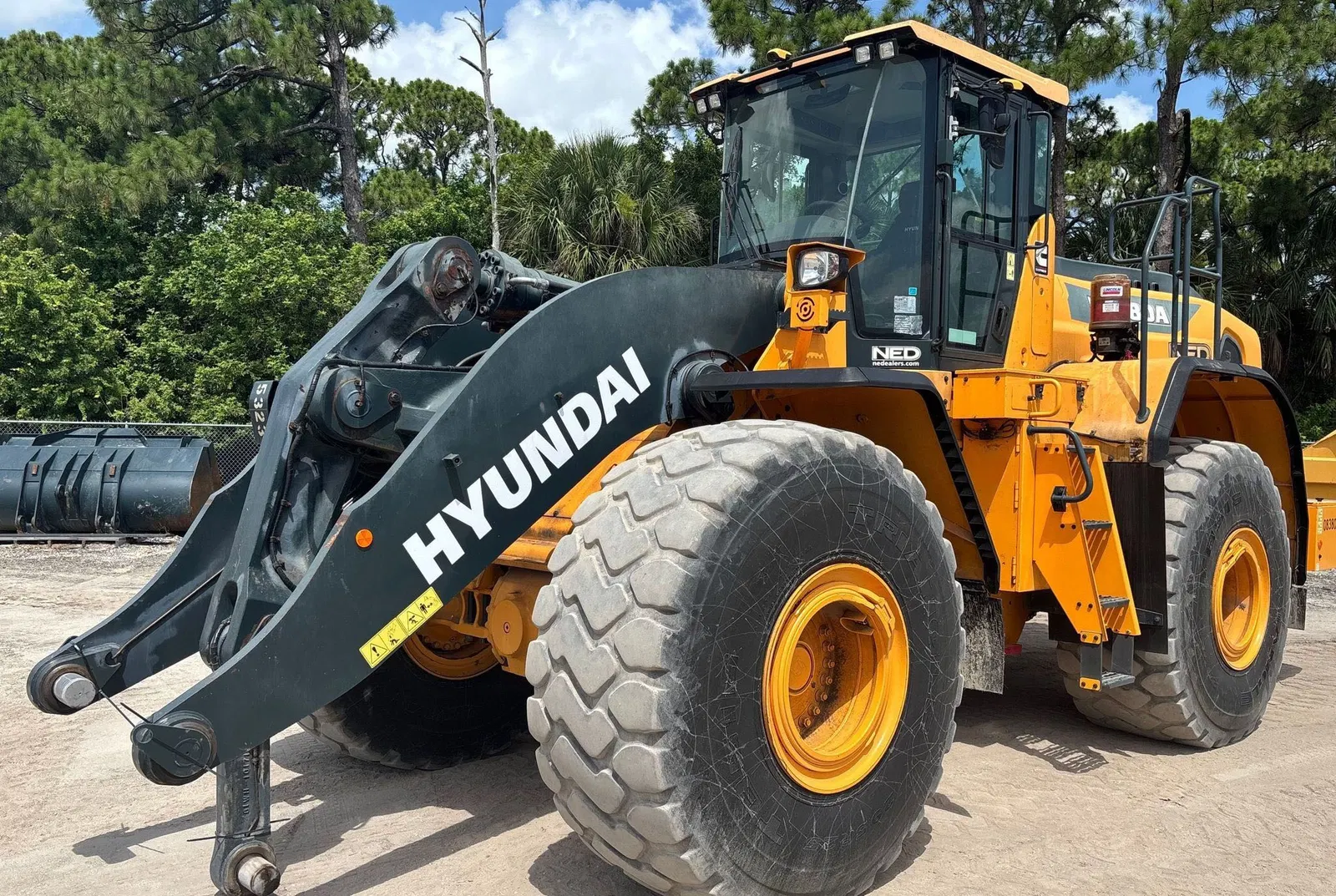 2020 Hyundai HL980A