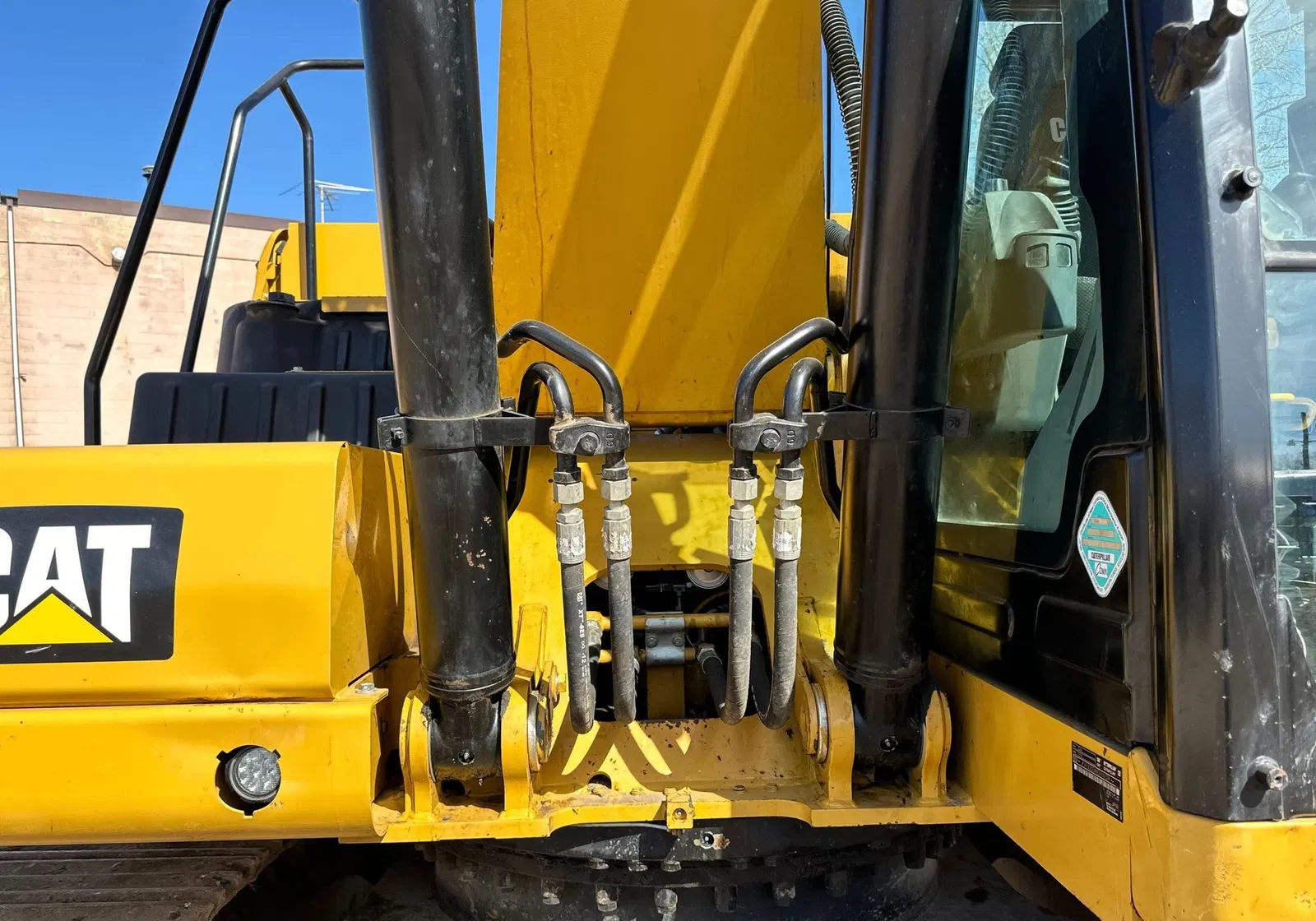 2019 Caterpillar 320