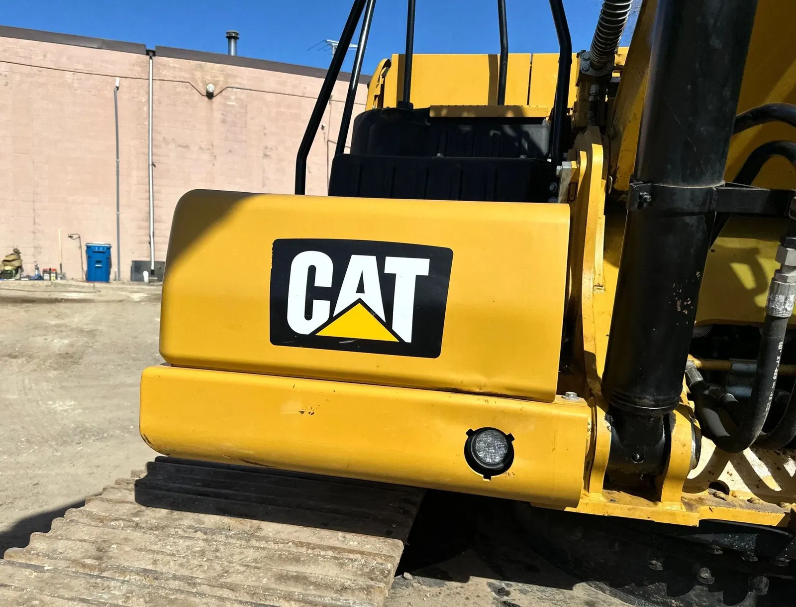 2019 Caterpillar 320
