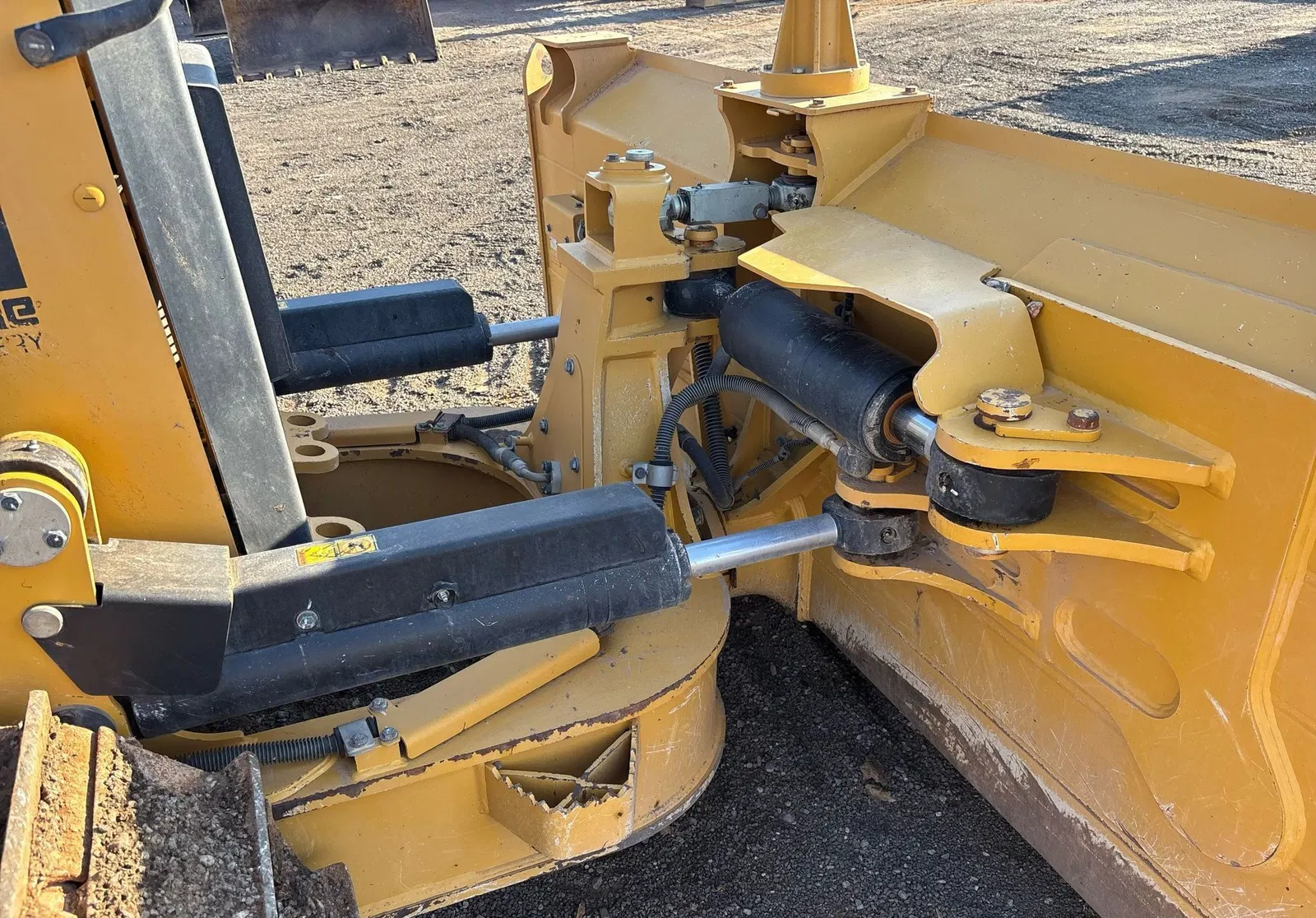 2020 Caterpillar D5