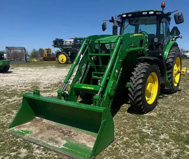 2014 John Deere 6190R