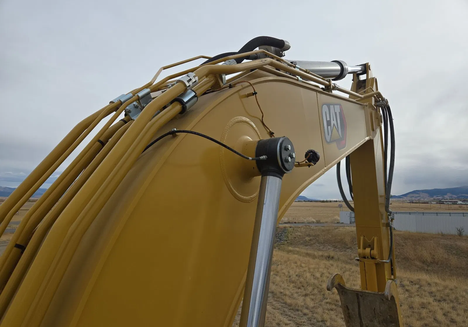 2023 Caterpillar 336