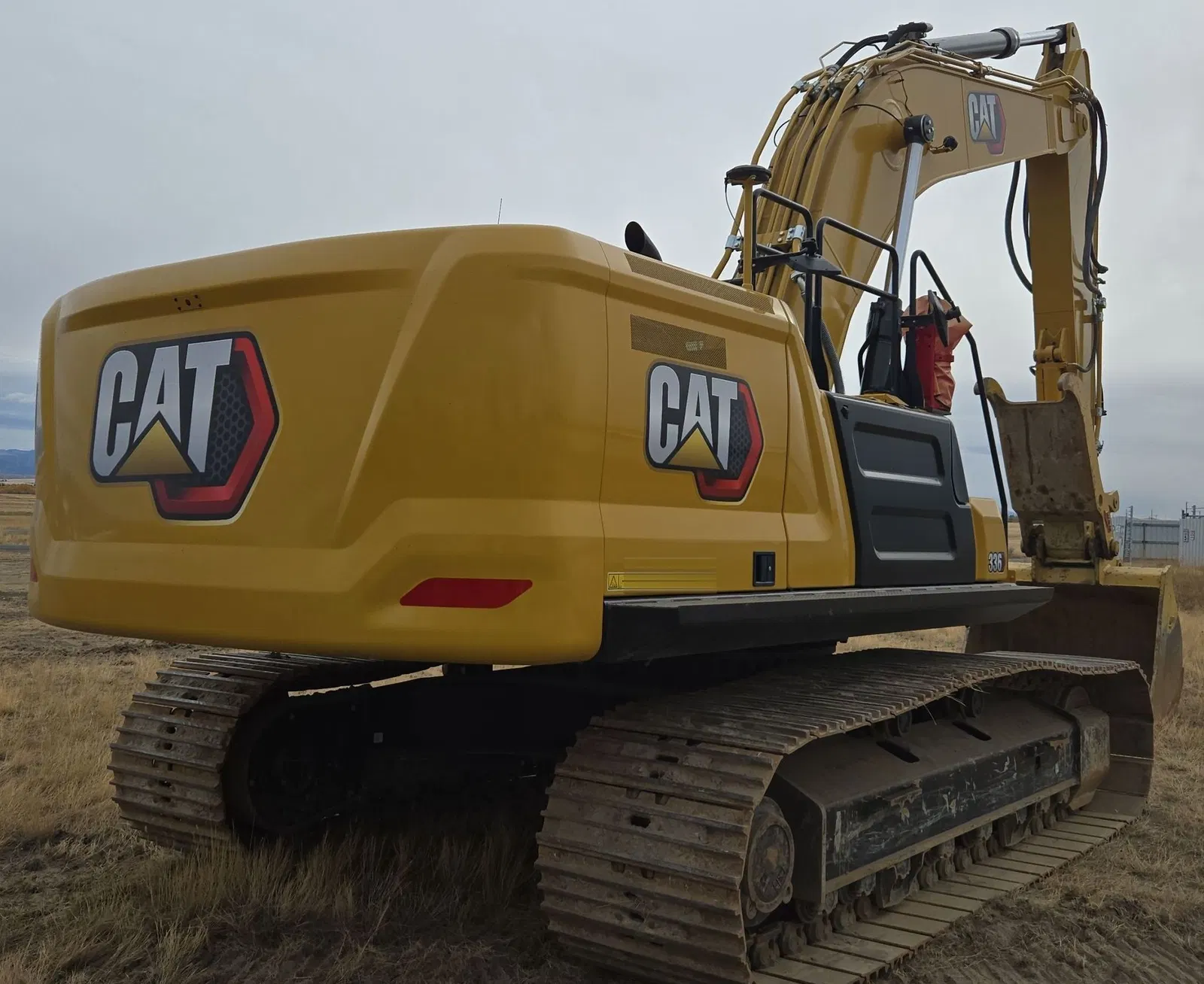 2023 Caterpillar 336