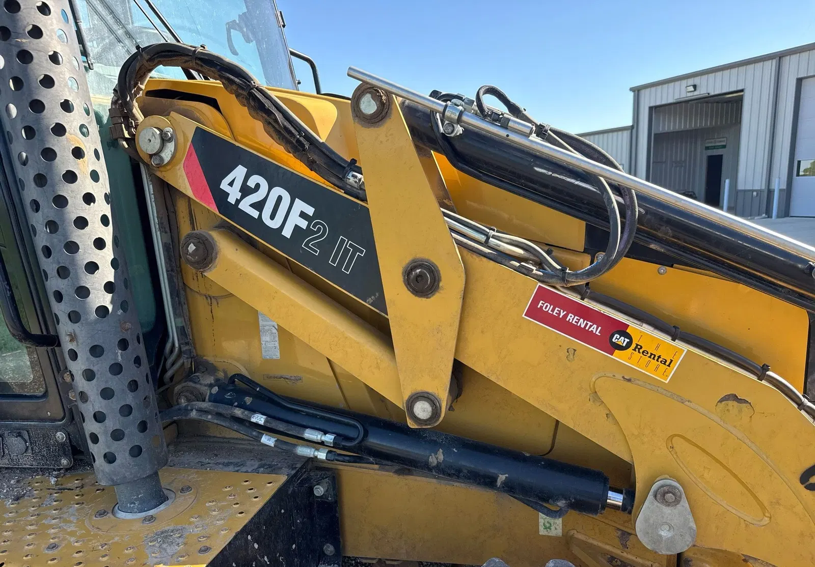 2016 Caterpillar 420F2