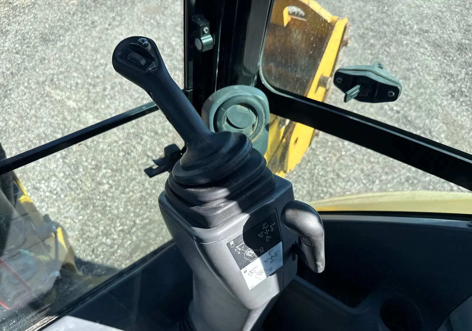 2016 Caterpillar 420F2
