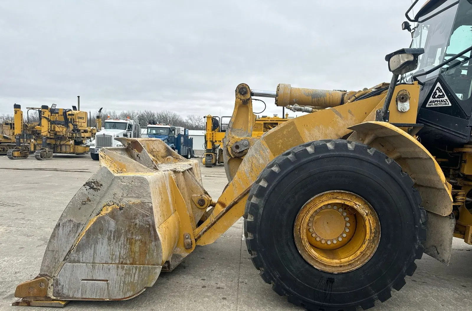 2011 Caterpillar 966H