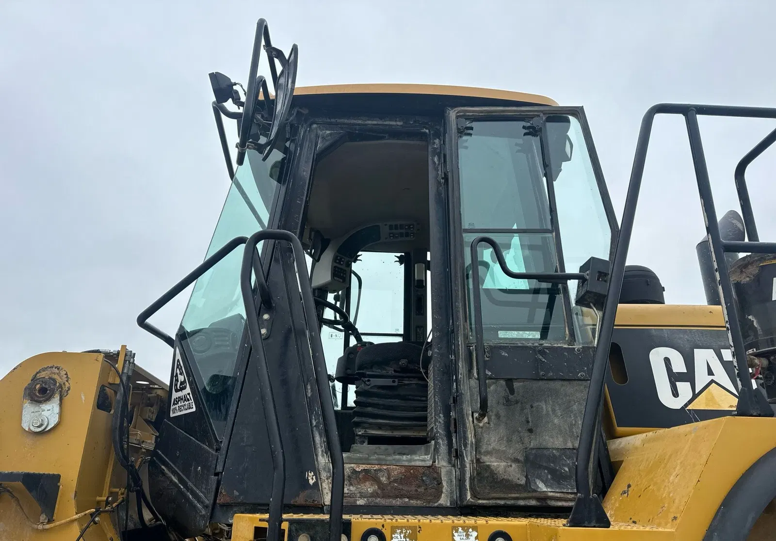 2011 Caterpillar 966H