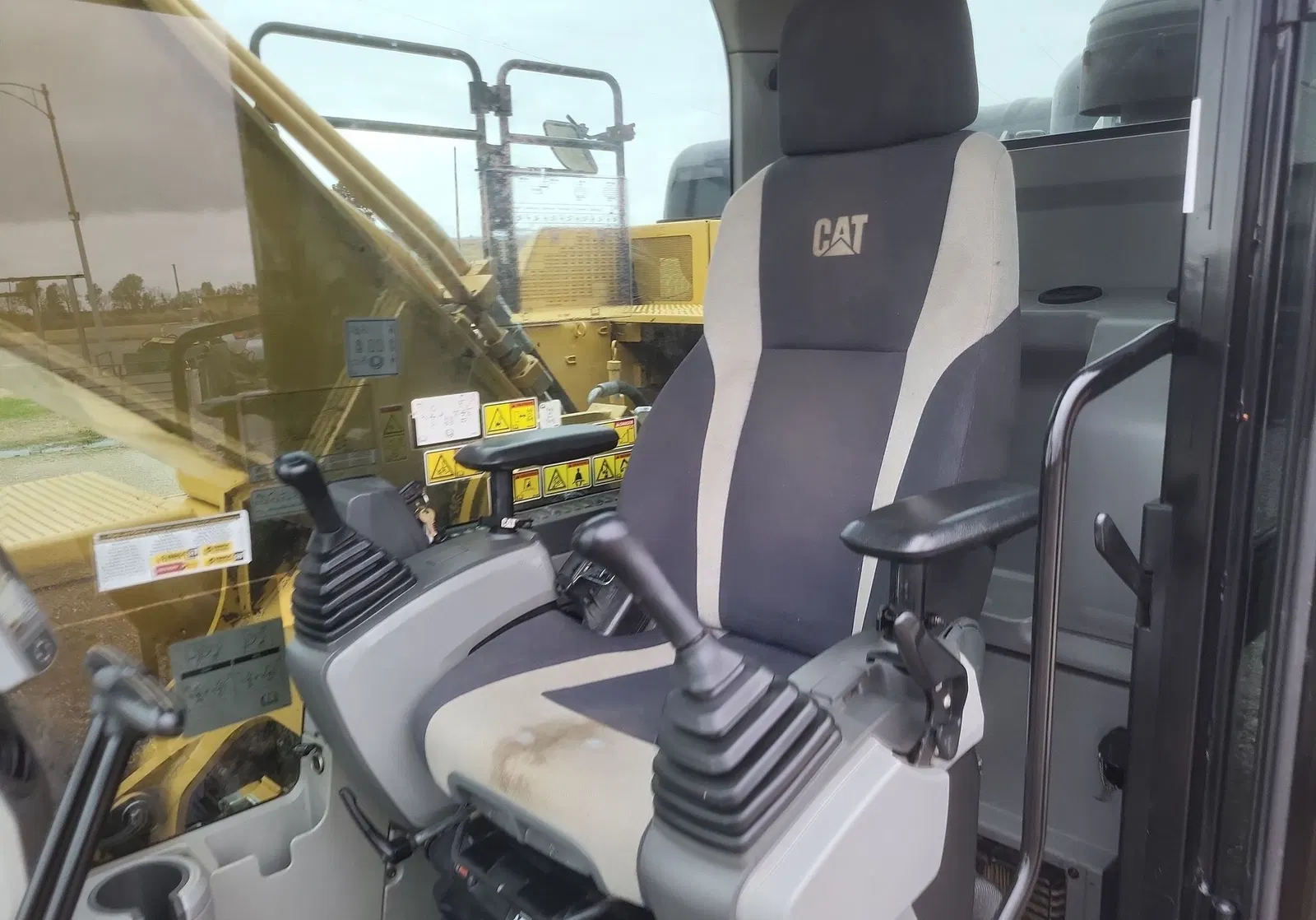 2016 Caterpillar 336FL