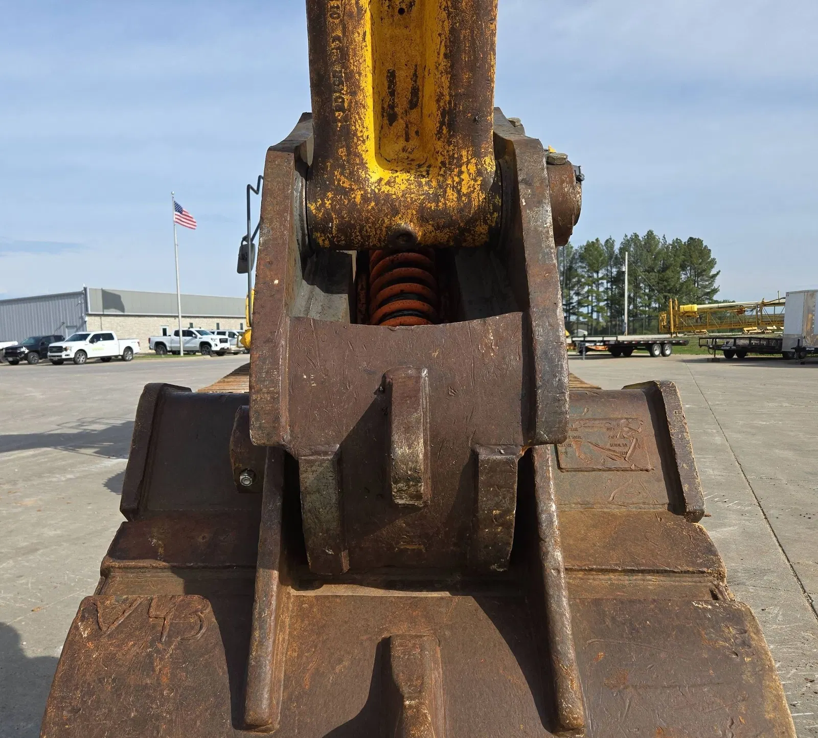 2017 Komatsu PC360LC-11