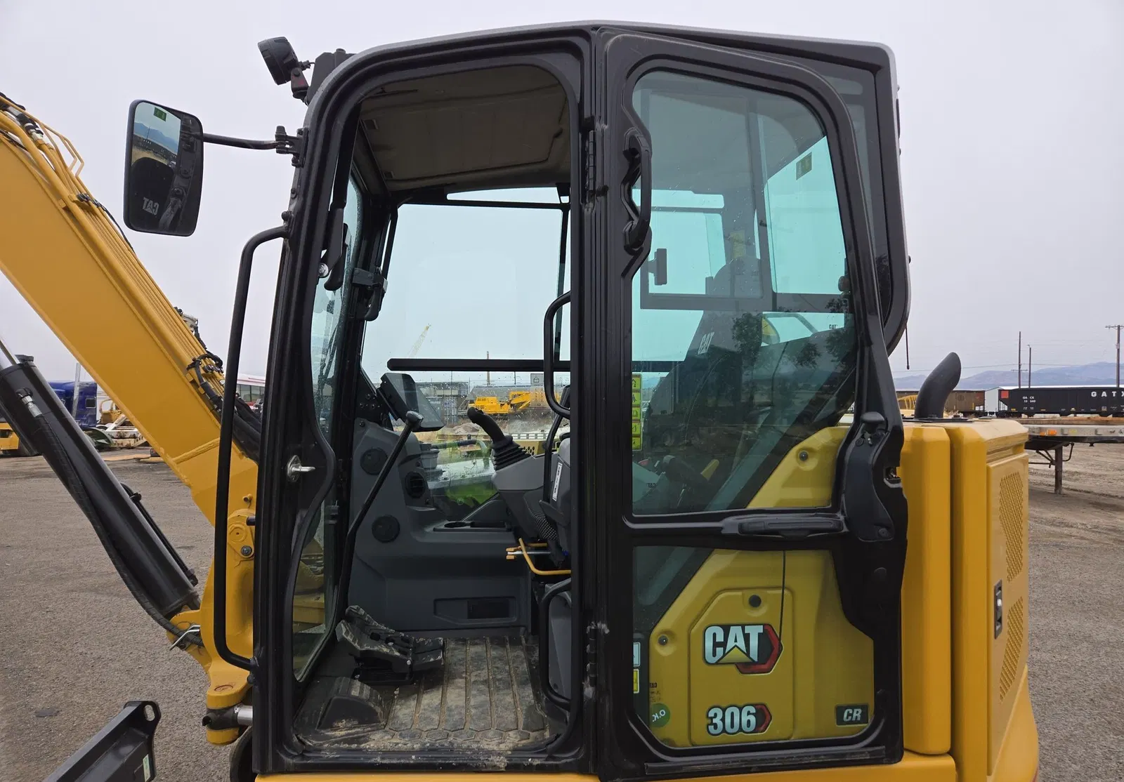 2023 Caterpillar 306