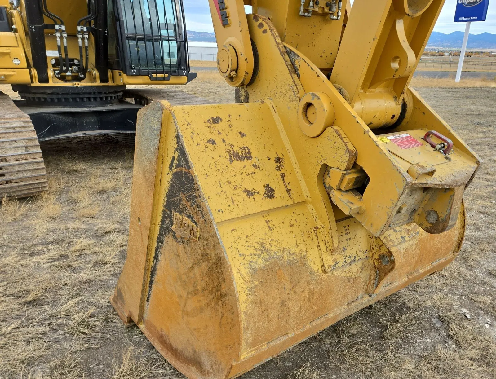2023 Caterpillar 336