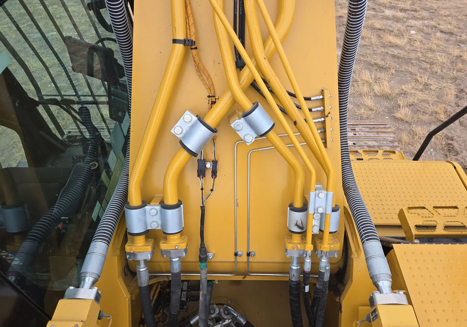 2023 Caterpillar 336