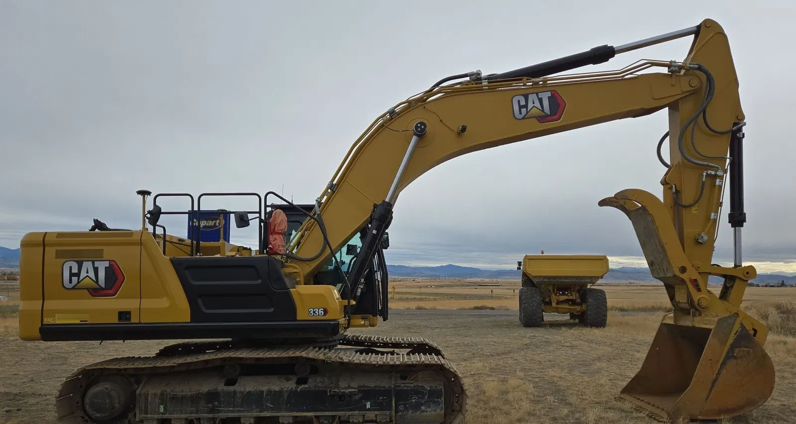 2023 Caterpillar 336