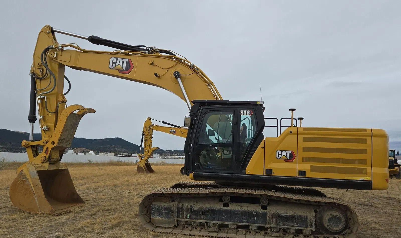 2023 Caterpillar 336