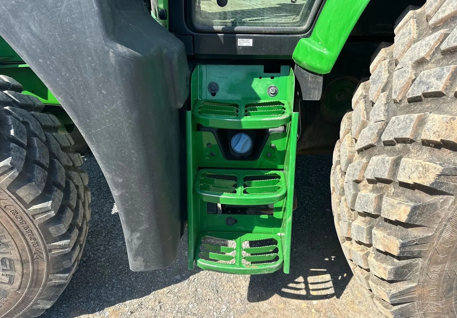 2021 John Deere 6110M