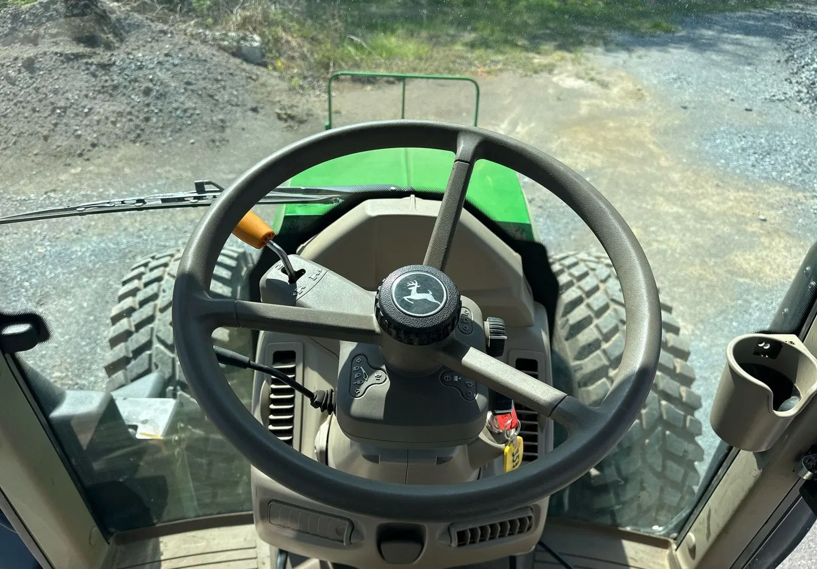 2021 John Deere 6110M