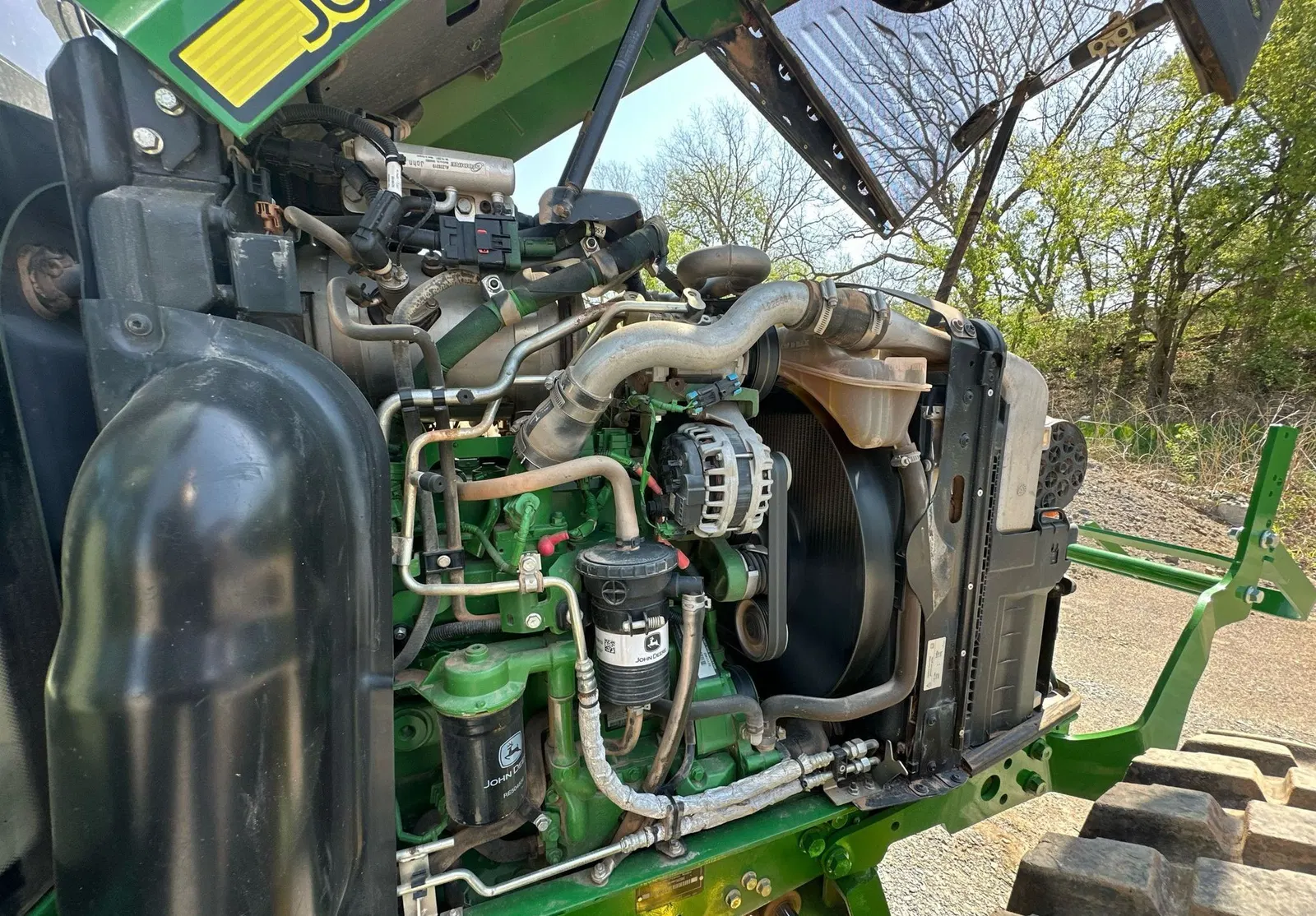 2021 John Deere 6110M