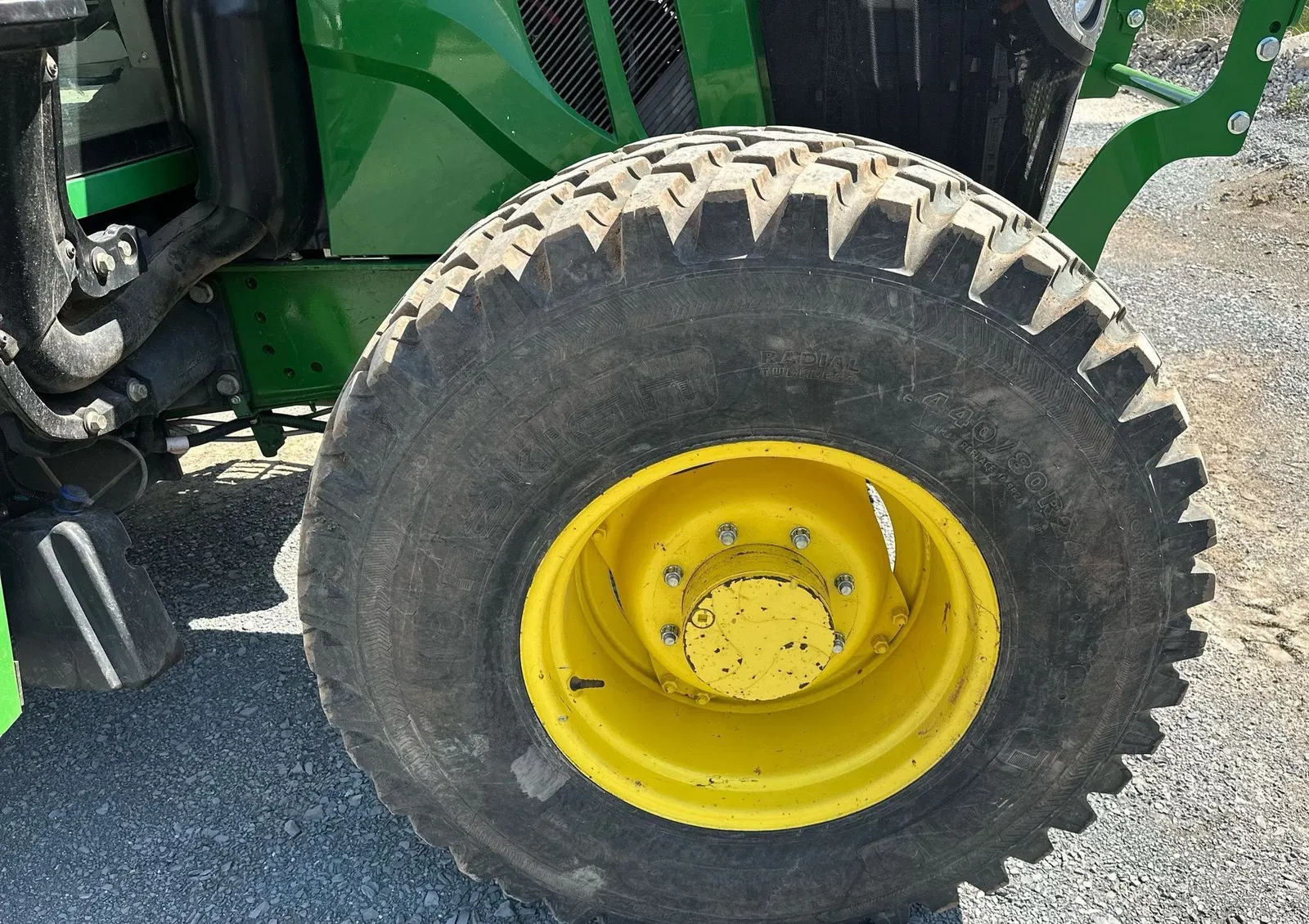 2021 John Deere 6110M