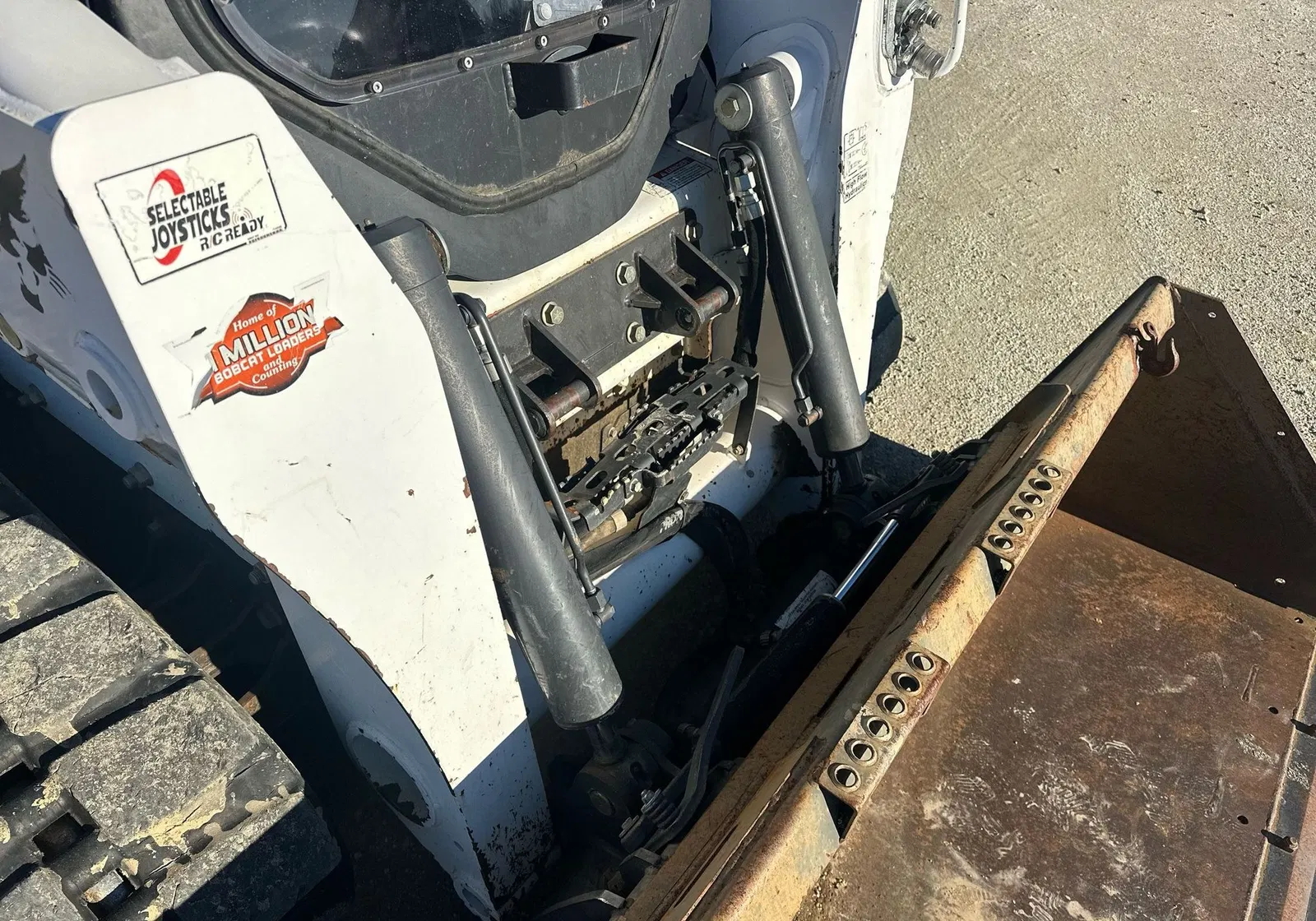2014 Bobcat T870