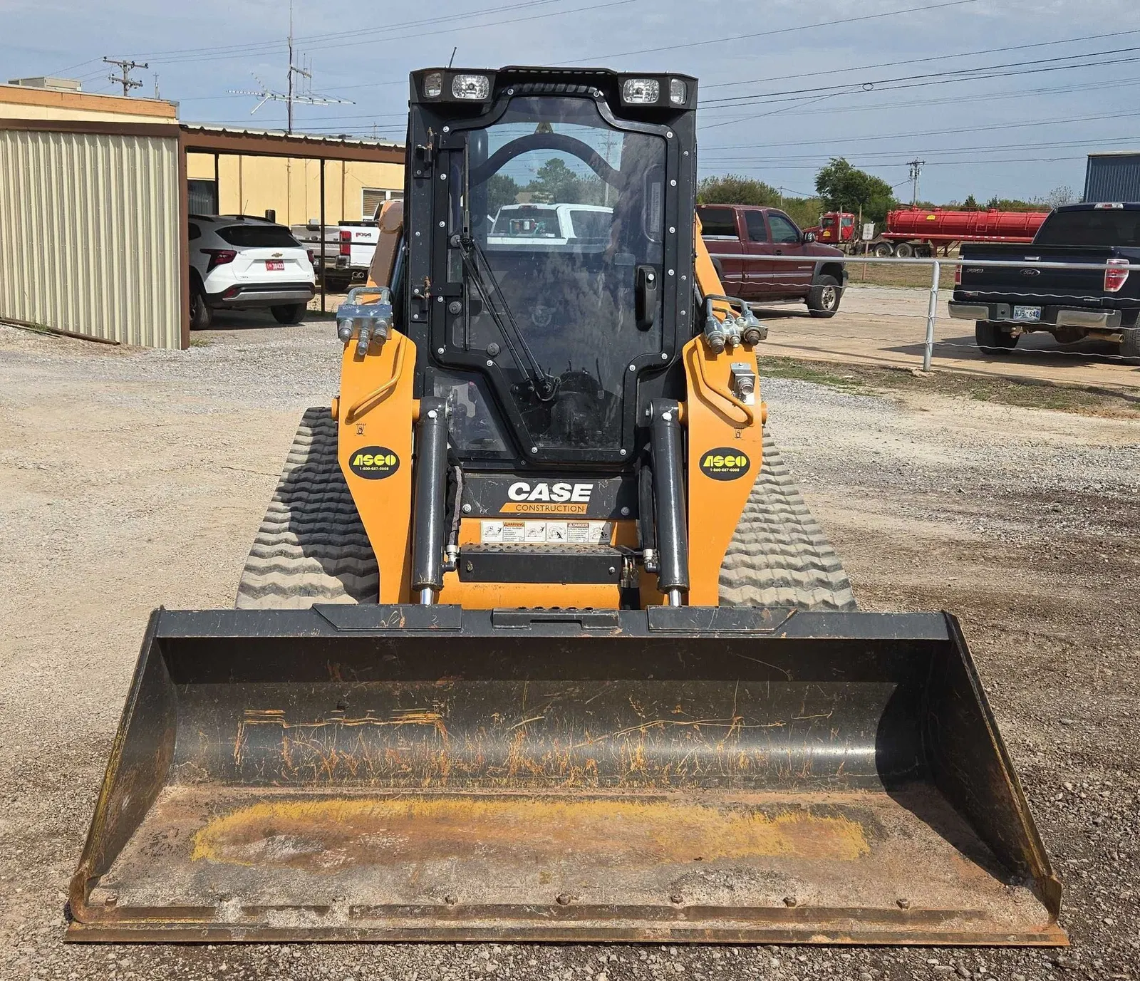 2023 Case TV450B