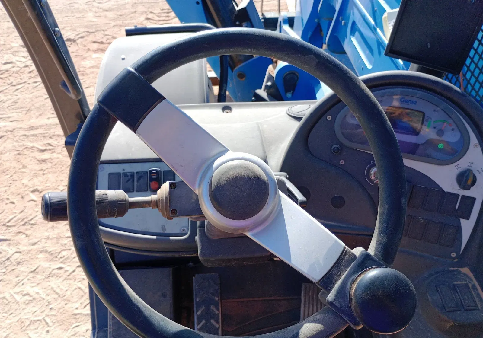 2021 Genie GTH-1256