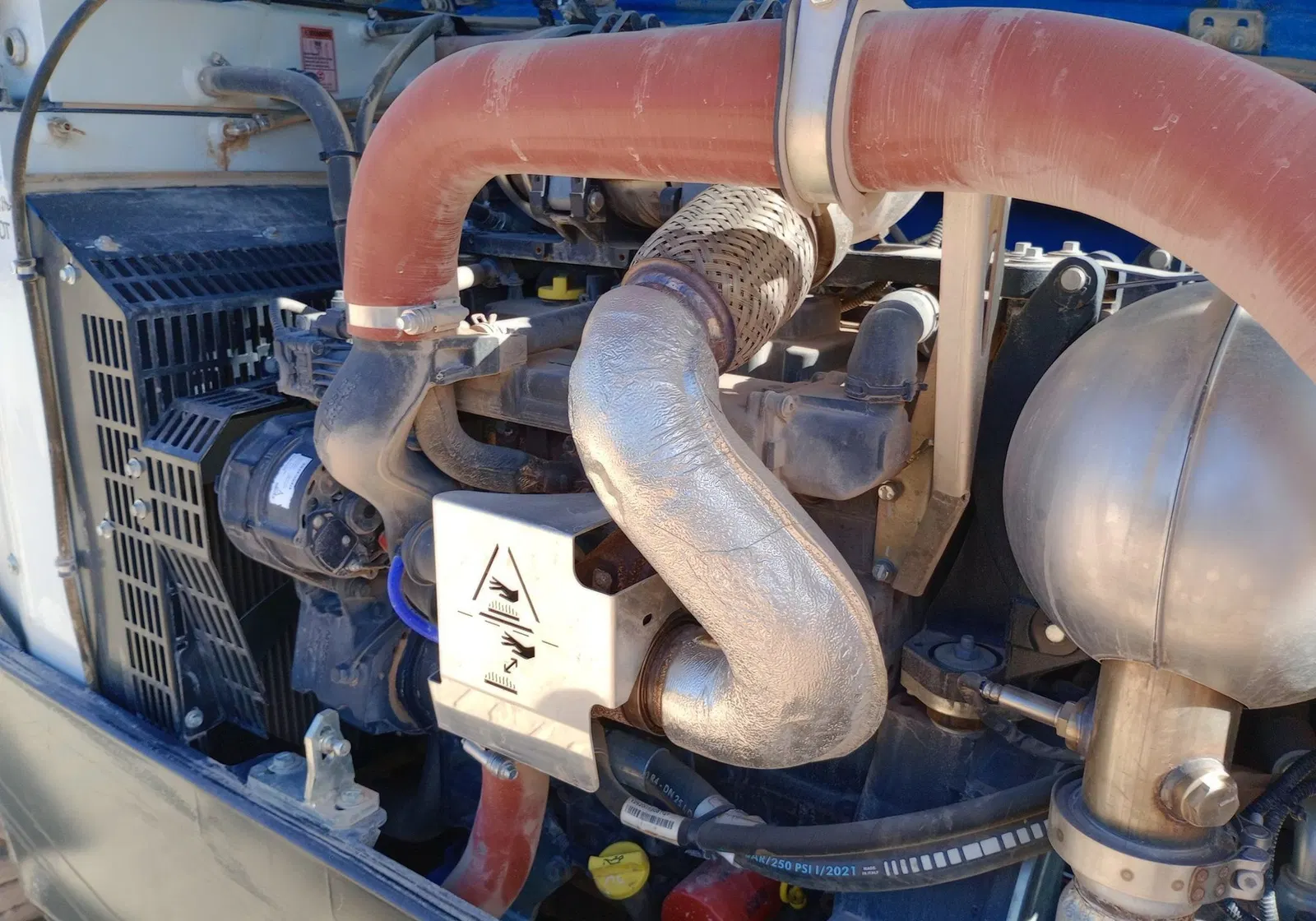 2021 Genie GTH-1256