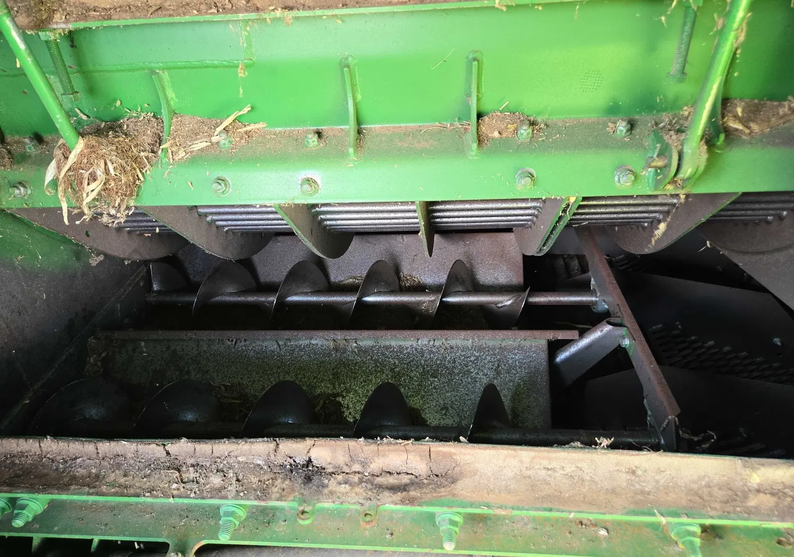 2014 John Deere S690