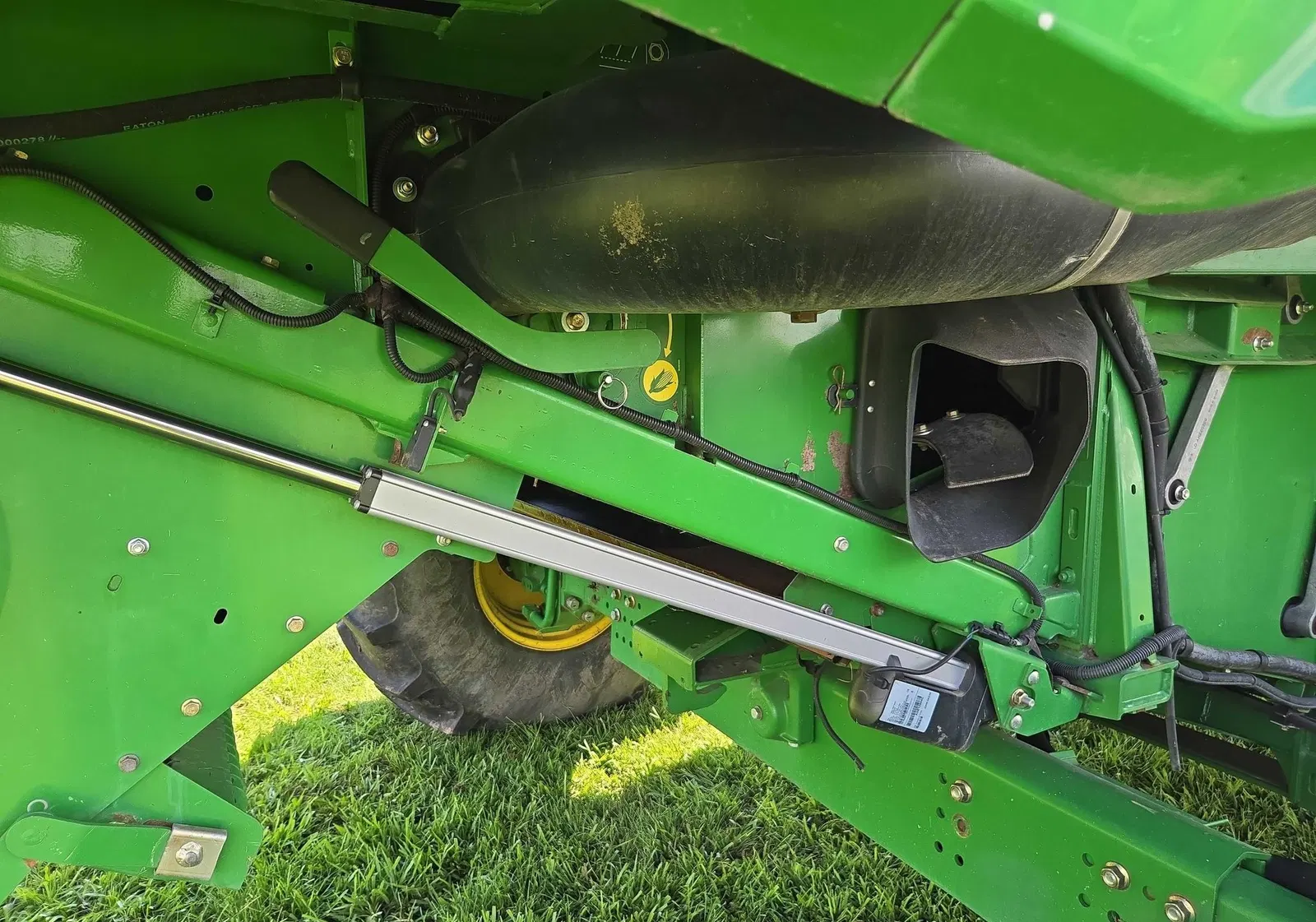2014 John Deere S690